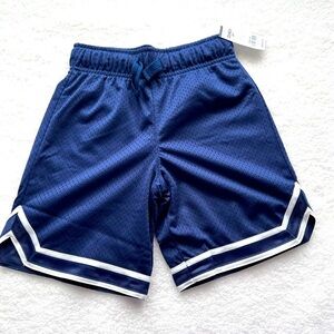 Oshgosh boy shorts size 6